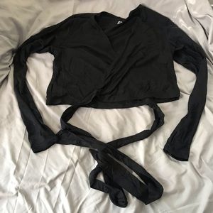 Joy Lab long sleeve Crop Wrap